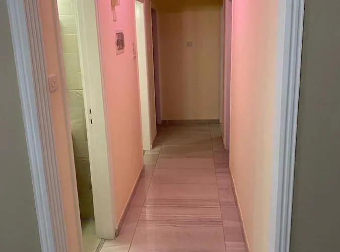 Δωμάτια σε οικογενειακή κατοικία Comfort Λάρνακα